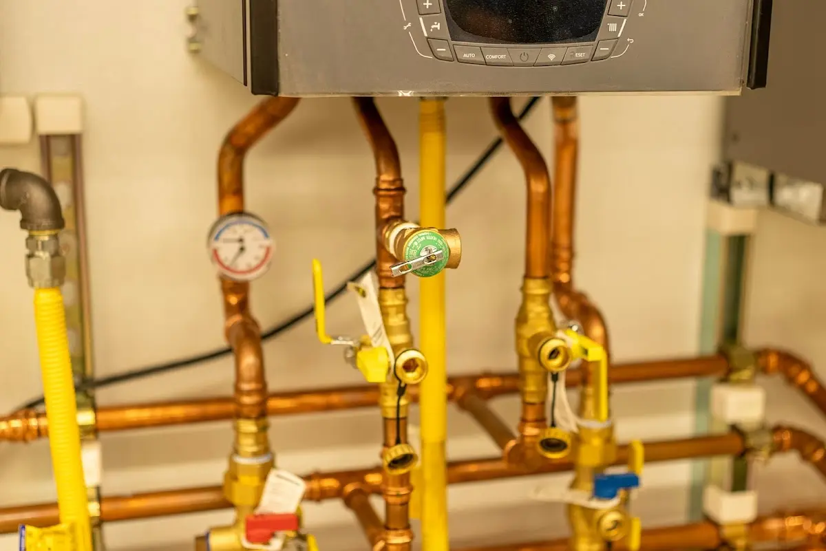 Licensed technician providing Slab Leak Repair for a homeowner in Lower Windsor